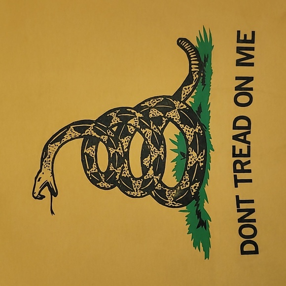 Y2k. Made in USA. Bayside Heavyweight Tee. DONT TREAD ON ME. Size Large - Picture 3 of 15